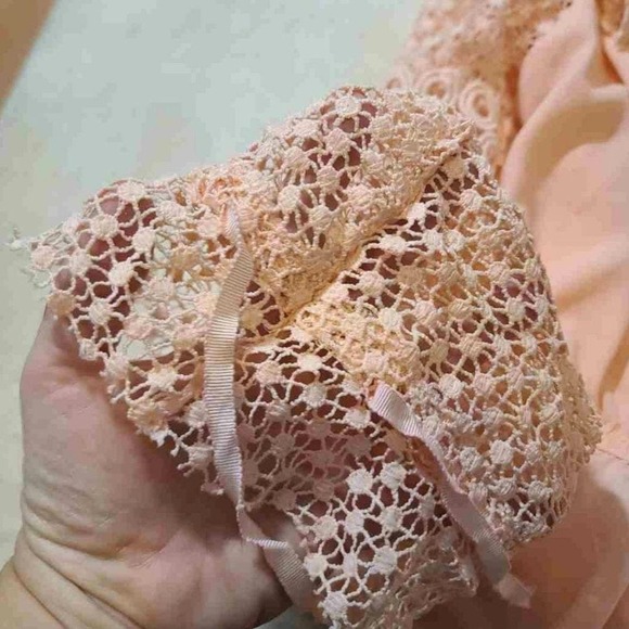 Luxxel Cropped Off Shoulder Blouse Spring Blouse - Picture 5 of 6